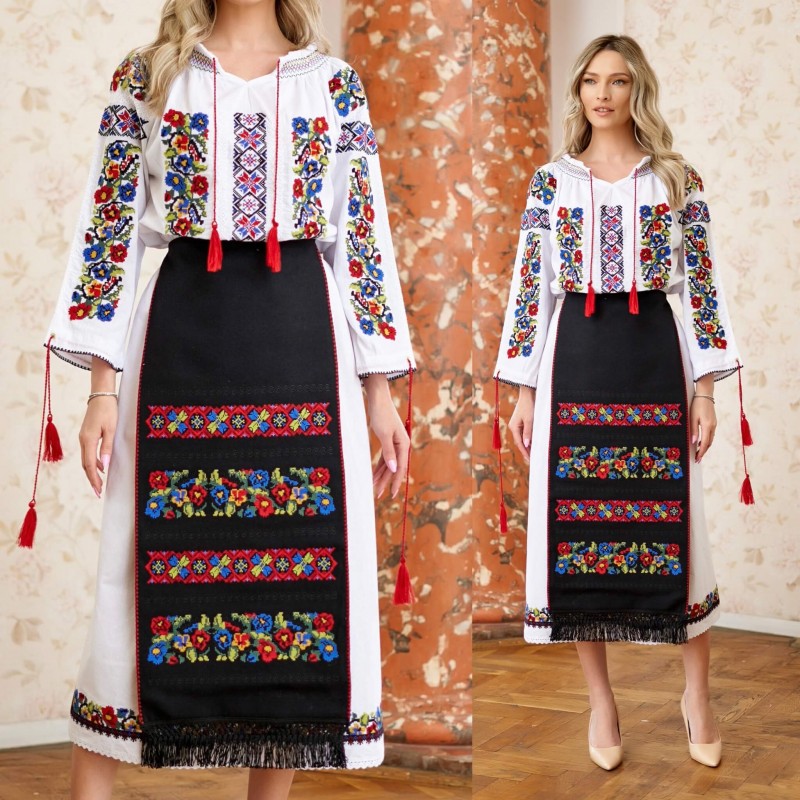 Set costum Popular, Traditional cu 3 piese si broderie florala - Madalina