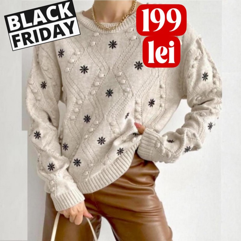 Pulover brodat, crem din tricot
