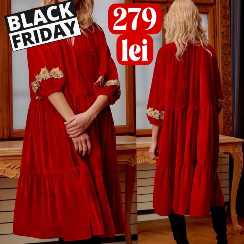 Rochie din catifea rosie accesorizata cu trandafiri